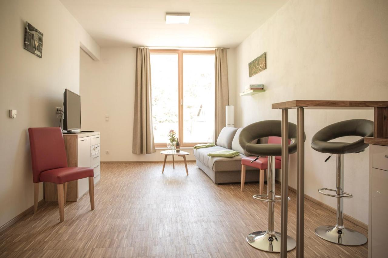 Ferienwohnung Am Weingut Eisenbock Strass  Eksteriør bilde